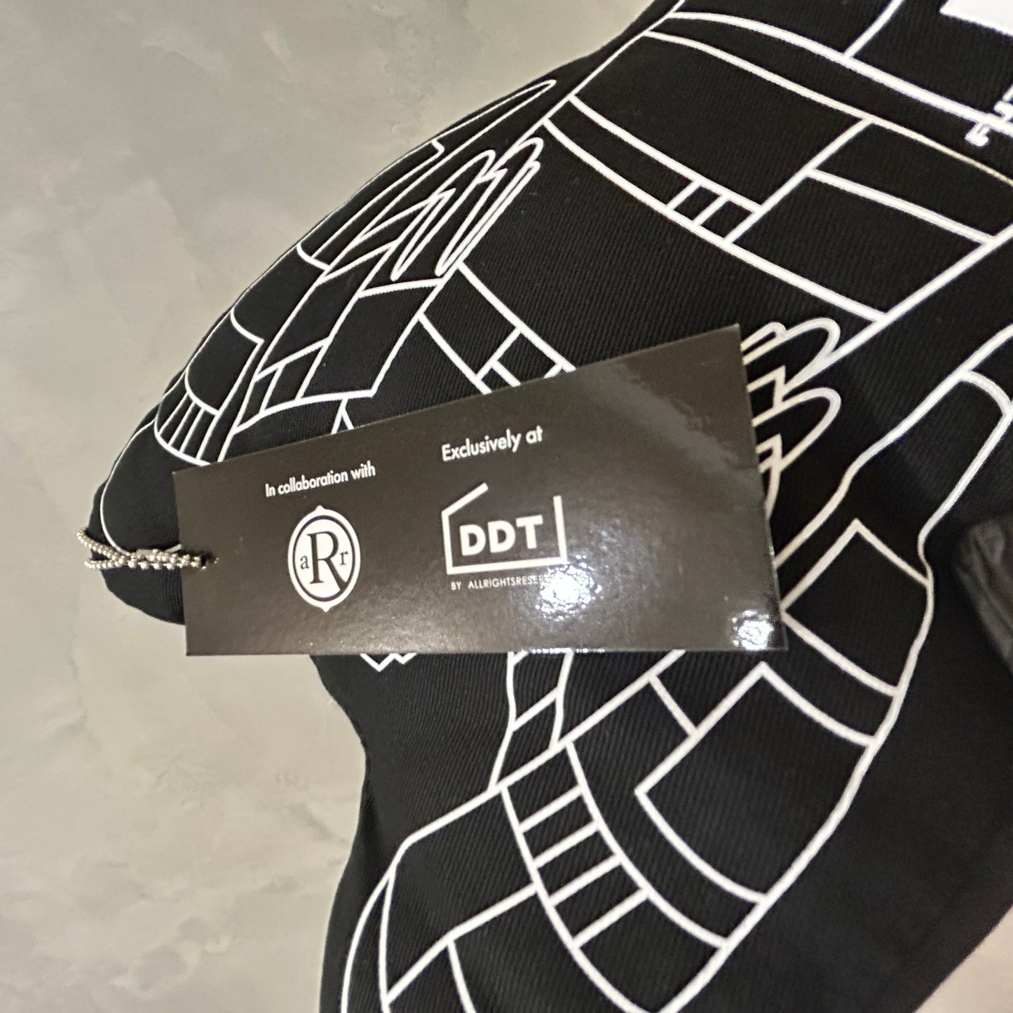 Futura 2000火箭抱枕 Futuraland Rocket Plush Pillow