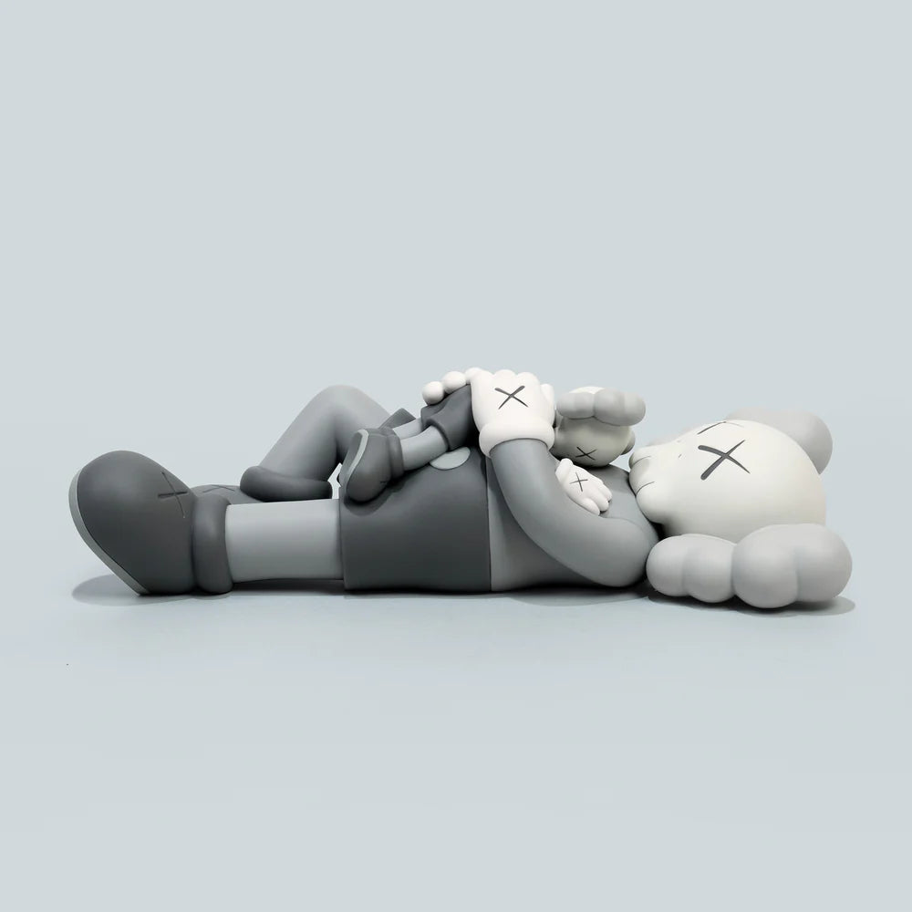 KAWS:HOLIDAY SINGAPORE
